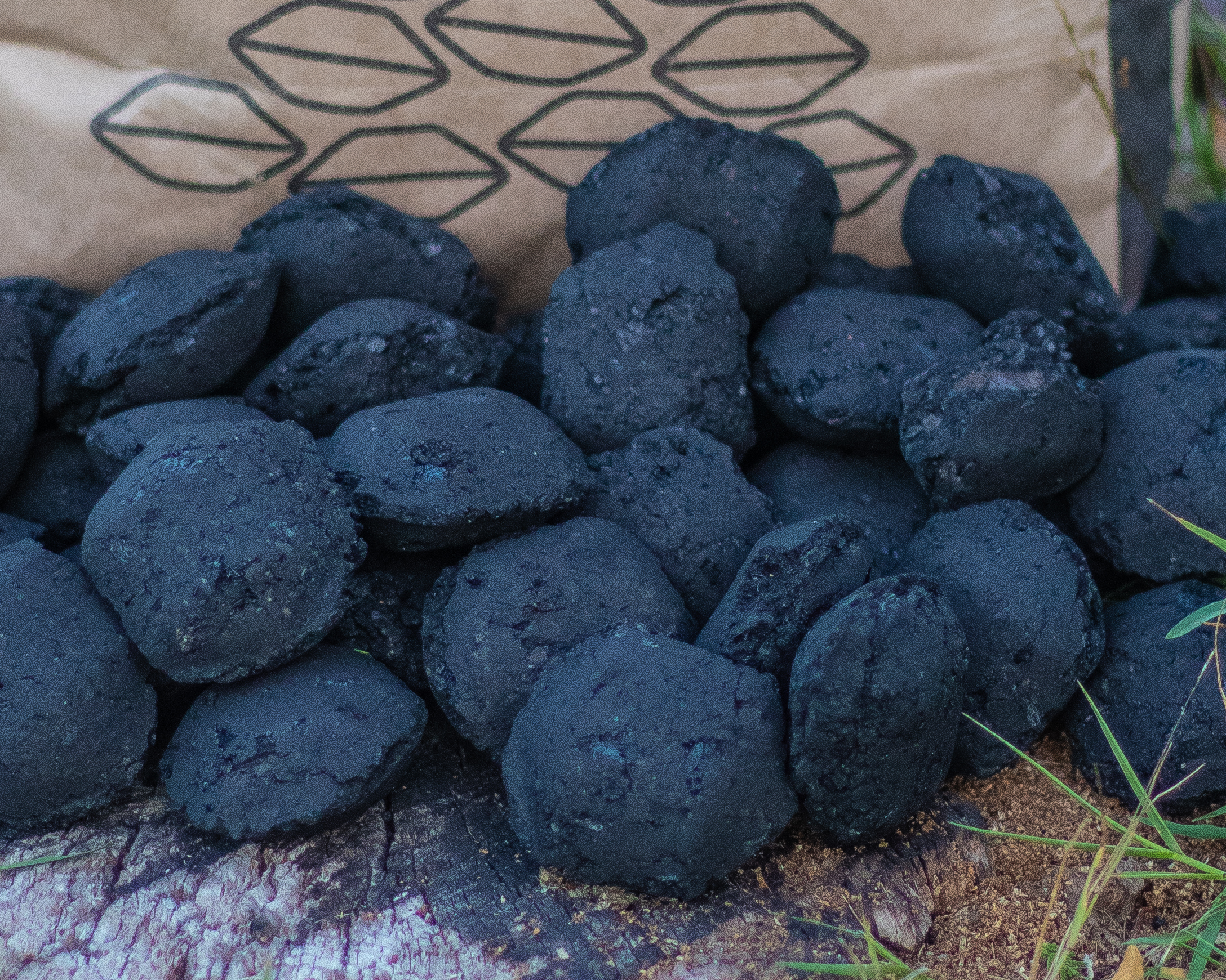 Young Kenyan Entrepreneurs Make Charcoal Briquettes From, 52% OFF